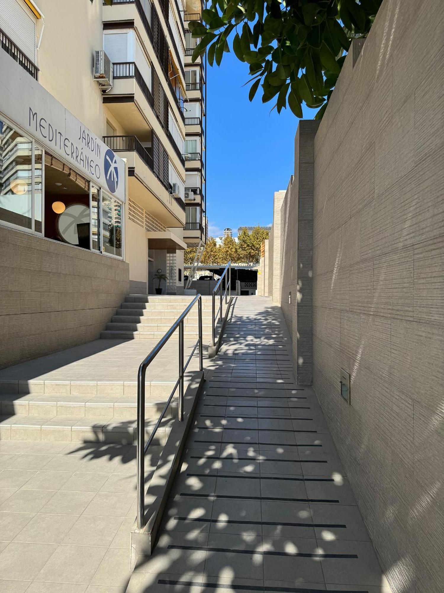 Precioso Estudio Frente La Playa Benidorm Exterior foto