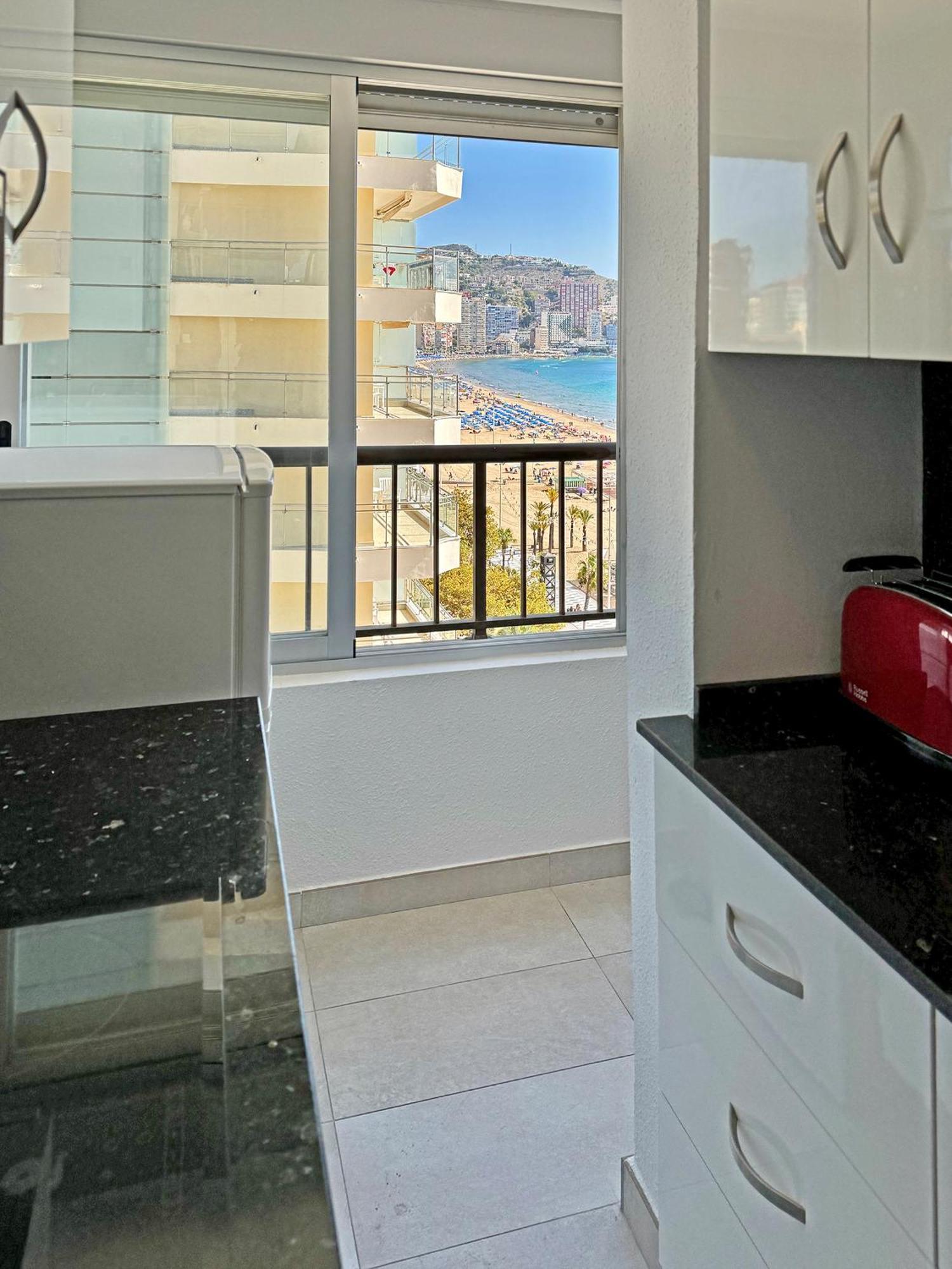 Precioso Estudio Frente La Playa Benidorm Exterior foto